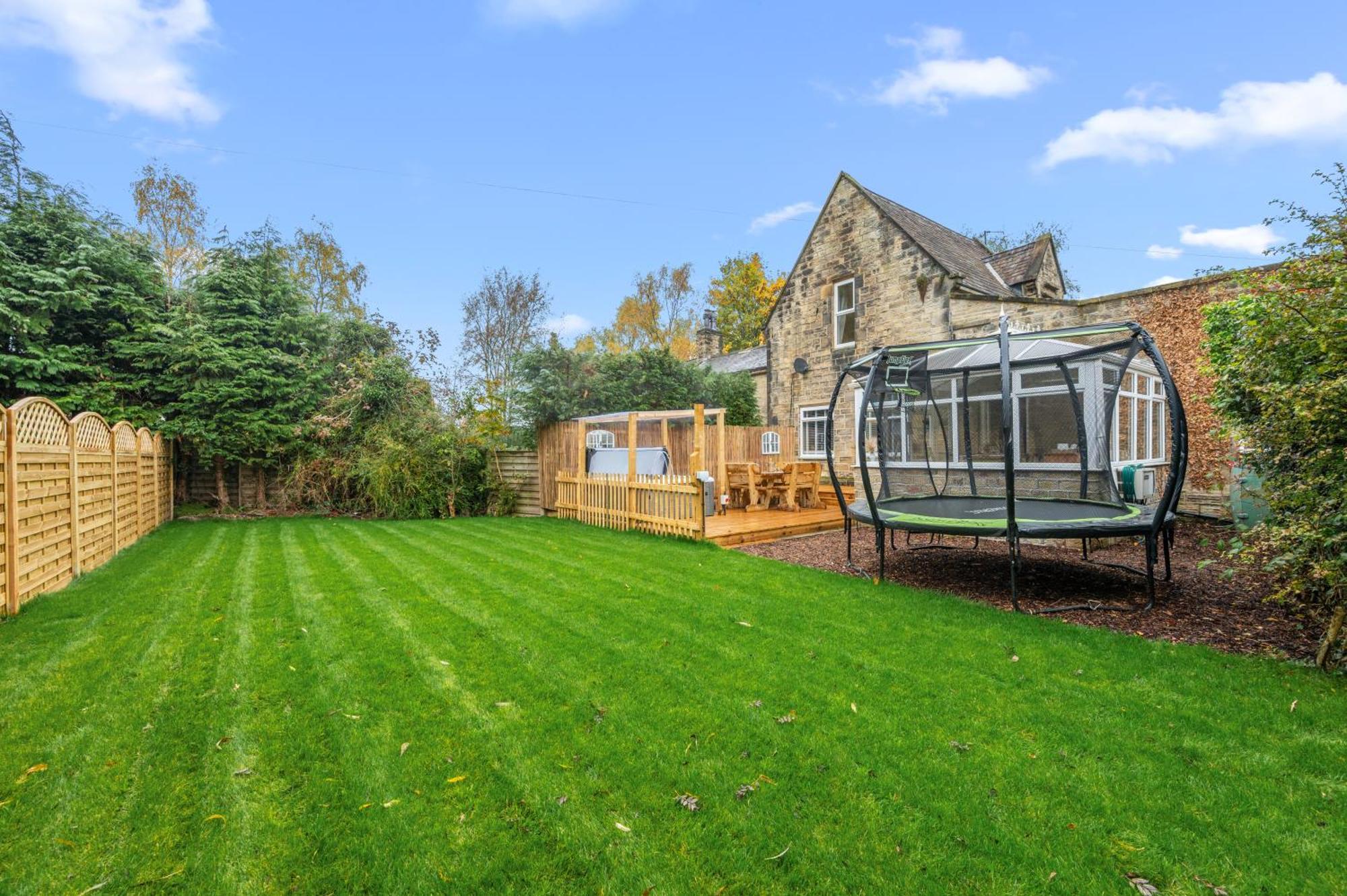 Relax At Little Hawkcliffe Steeton Exterior foto